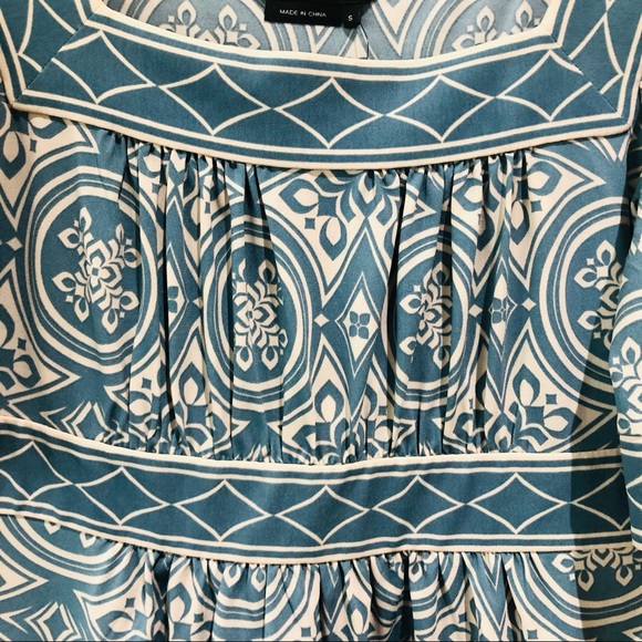 BCBG MaxAzria Knit Top Matte Jersey Small - Picture 5 of 9